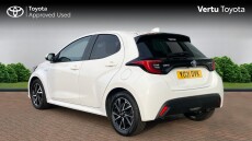 Toyota Yaris 1.5 Hybrid Design 5dr CVT Hybrid Hatchback